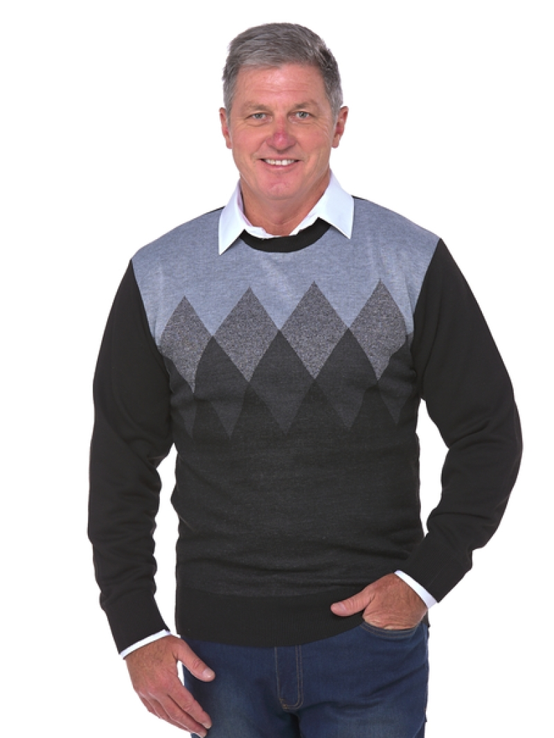 Knitwear Elliotts Black Crew Neck Argyle Knit Pullover 3 Knitwear Elliotts Black Crew Neck Argyle Knit Pullover